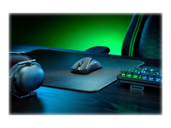 19de7175-9ec4-47ff-a84e-ad74e52c5a37 RAZER DeathAdder V3 Pro Mouse - Black