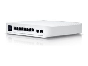 3116d2b0-61f3-4612-b0b1-93f7ad66e33c UBIQUITI USW-PRO-8-POE 120W UNIFI 8 PORT