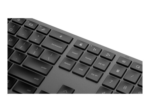 57c84cf6-5663-4c6c-a512-3156b027459a HP 975 USB + BT Dual-Mode Wireless KB