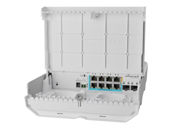 5917b0a9-9e81-40f7-80aa-d1e2741896f2 MIKROTIK CSS610-1GI-7R-2S+OUT SWITCH
