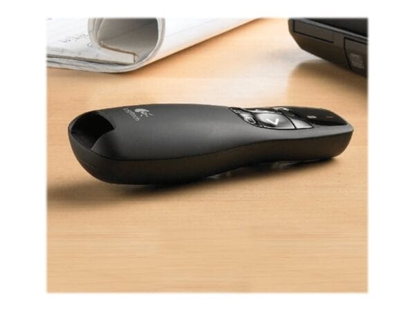 9f40afcb-2220-49cb-9915-a9c7eb910227 LOGI R400 Wireless Presenter