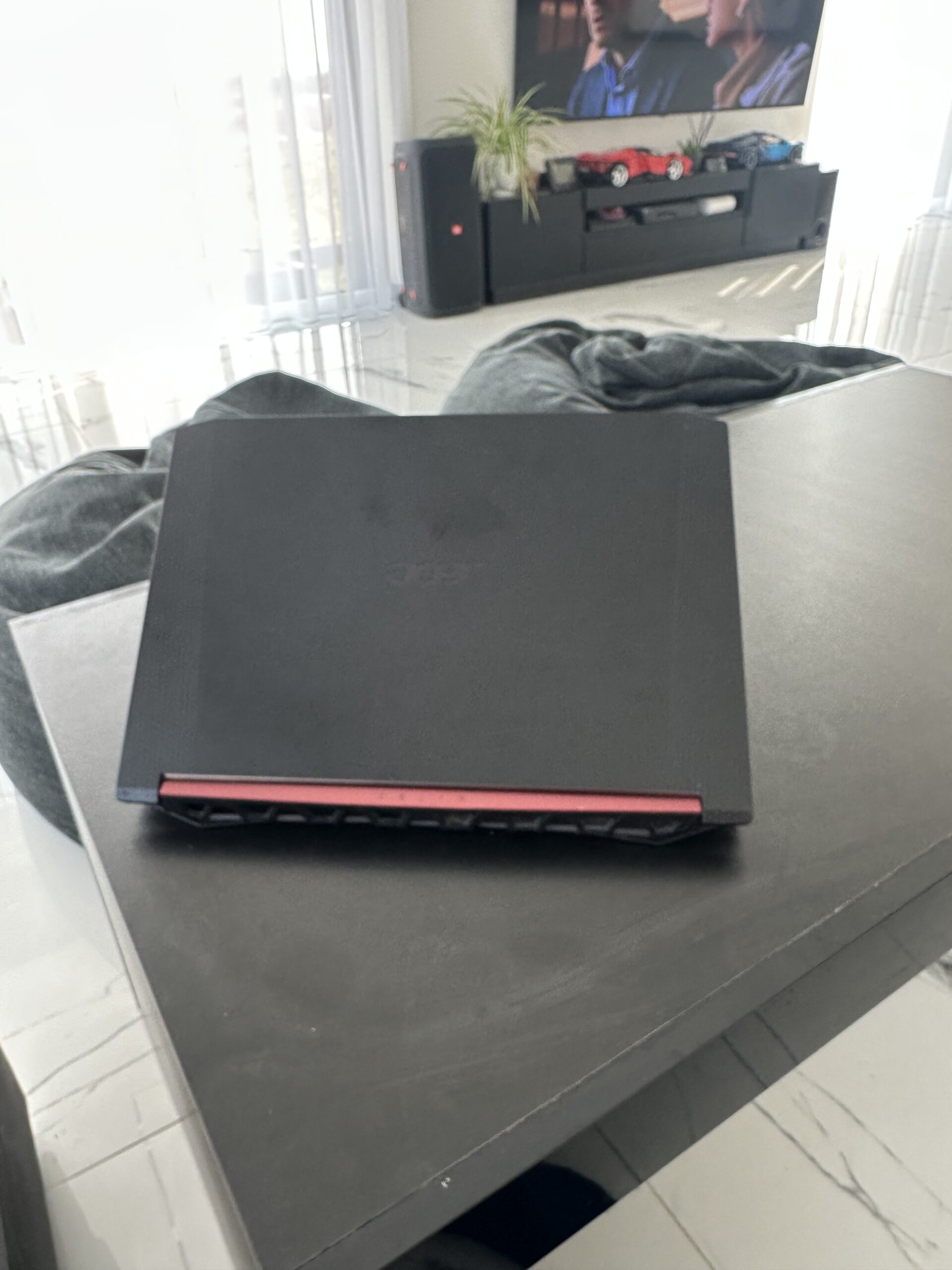 Acer Nitro AN517-51 - Image 5