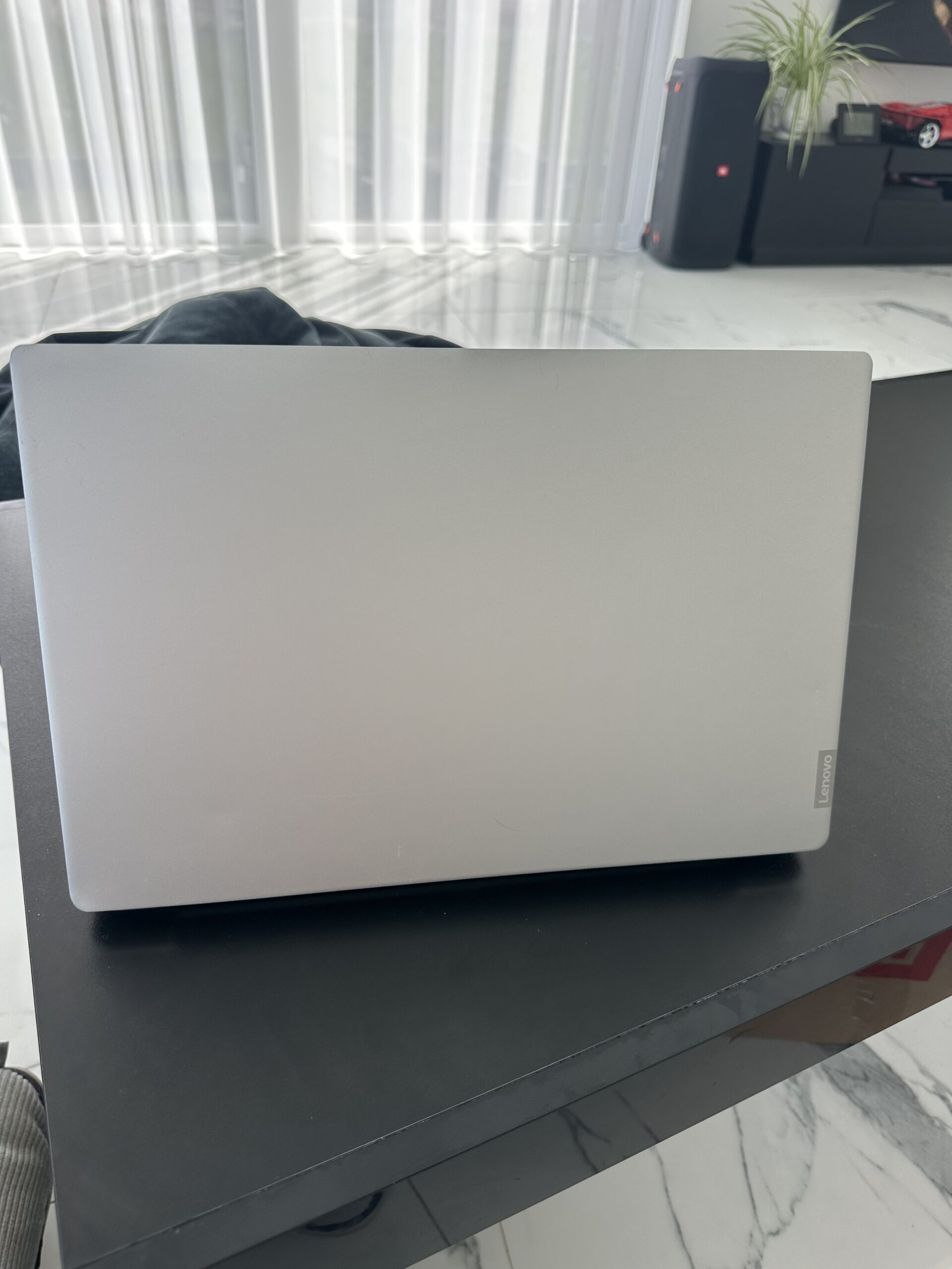 Lenovo IdeaPad 330S-15IKB GTX1050 - Image 4