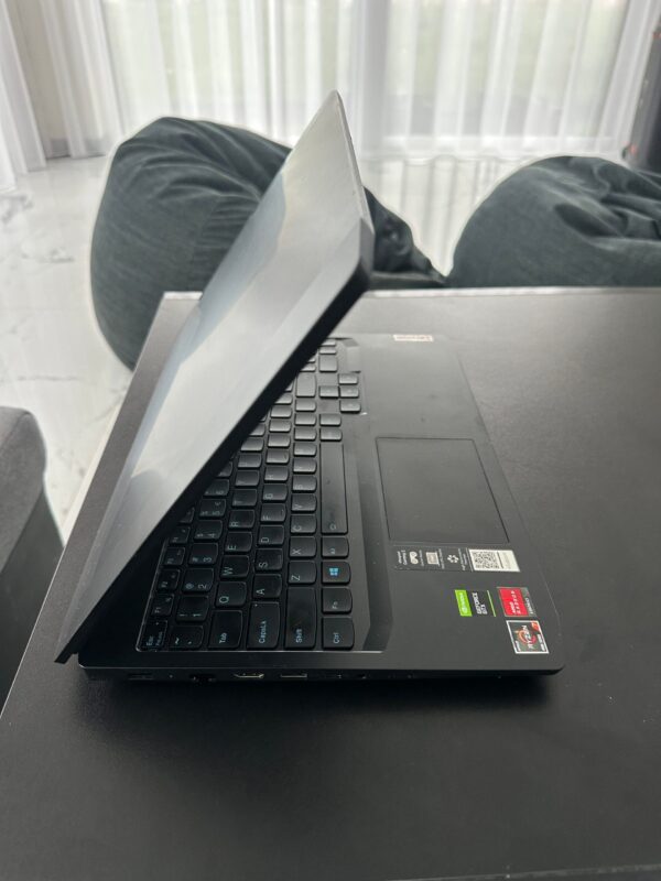 IMG_3300 Lenovo IdeaPad Gaming 3 15ARH05 Ryzen 7 16GB GTX 1650 Ti