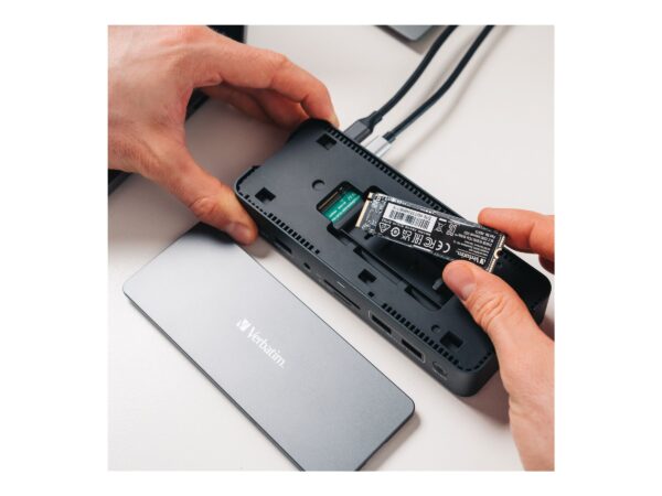VERBATIM Usb-C Pro Docking Station 15