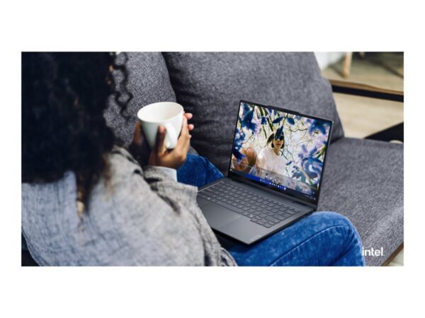 bb1b3456-41cb-4e7b-85ce-93f1abf23ce0 LENOVO TB 14 2-in-1 G5 U5-225U 14in 16GB