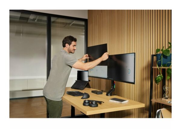 KENSINGTON Privacy Plg 21.5inch Wide